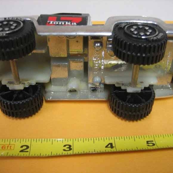 Vintage 1979 TONKA TRUCK 4x4 Silver Chrome & Black Pick Up Pickup Truck - Picture 3 of 6